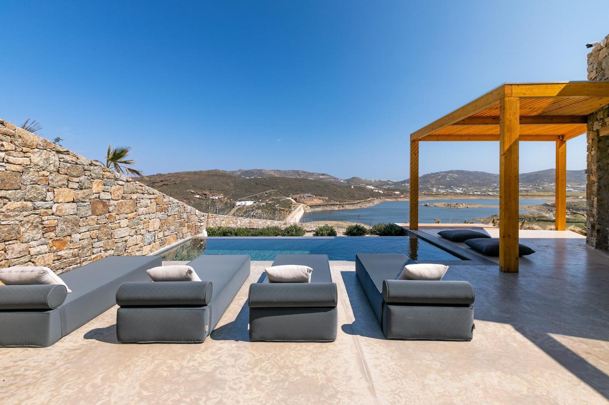 Nasta & Intentional Living Mykonos Hotel Panormos (Mykonos)